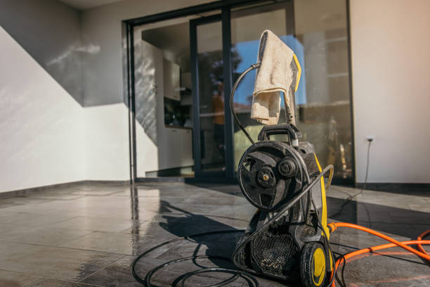 Best Parking Lot and Garage Cleaning  in Conway, FL